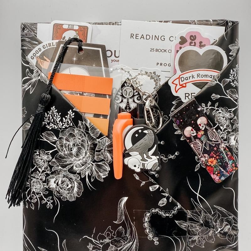 Gothic Blind Date with a Book