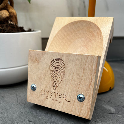 The Oyster Clamp