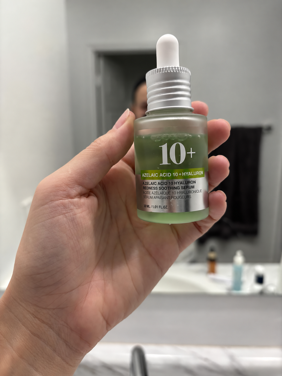 Placeholder image for an illustrative Lazzda serum review draft